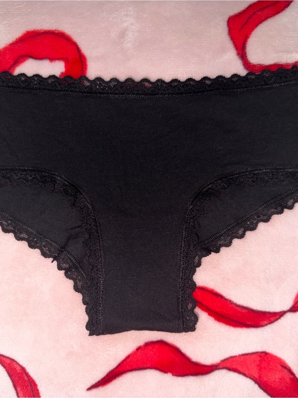 Black Lace-Trim Cotton cheeky Panty - Women Intimates